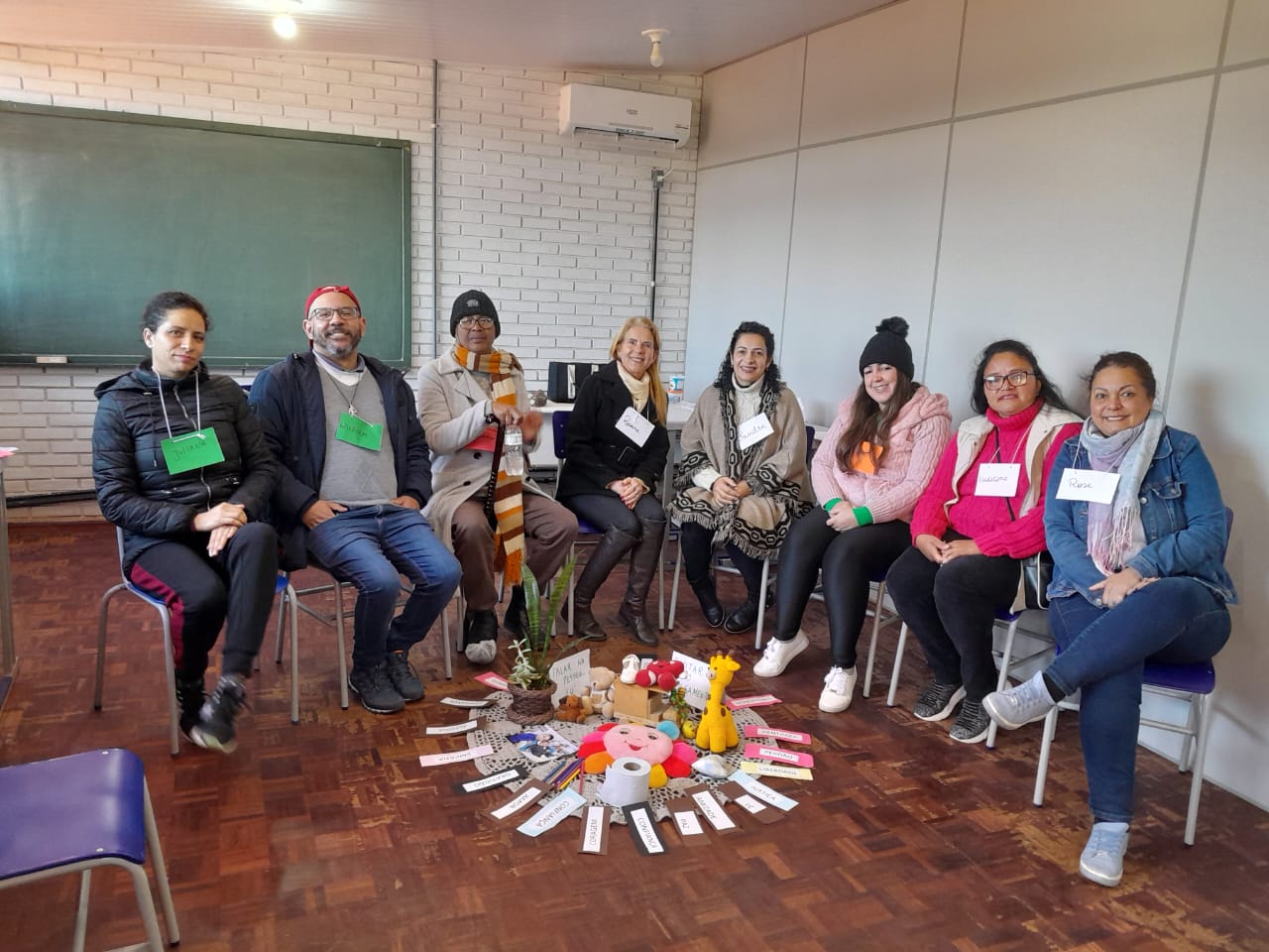 CÍRCULOS JR - EE CATHARINO AZAMBUJA